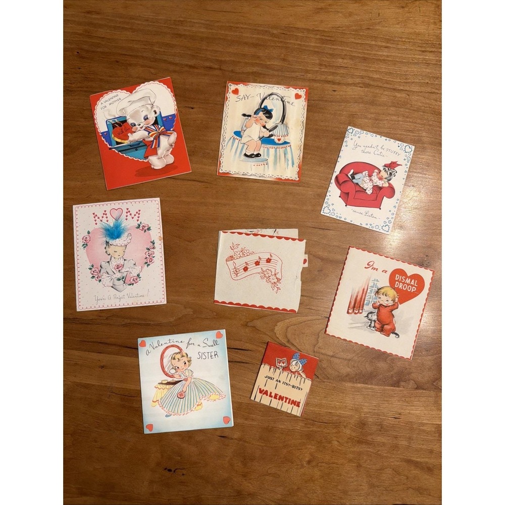 Lot Of Eight Vintage‎ Valentine Cards 1940s